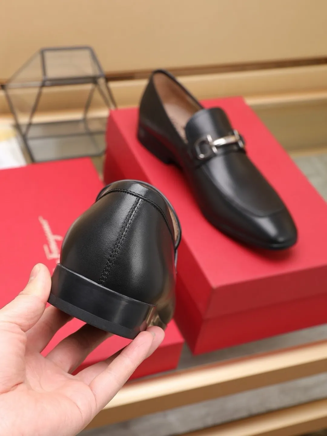 P620💰🔥《Ferragamo》👏Latest • High-end top brand luxury ~ purchasing agency, top quality ~. New fashionable business men's shoes🔜The uppers are made of original open-edge beaded cowhide➕cowhide·lining, with fine workmanship. The original stylish and soft combination wear-resistant and non-slip outsole is light and comfortable on the feet. The real thing looks better in real life. Size: 38/45